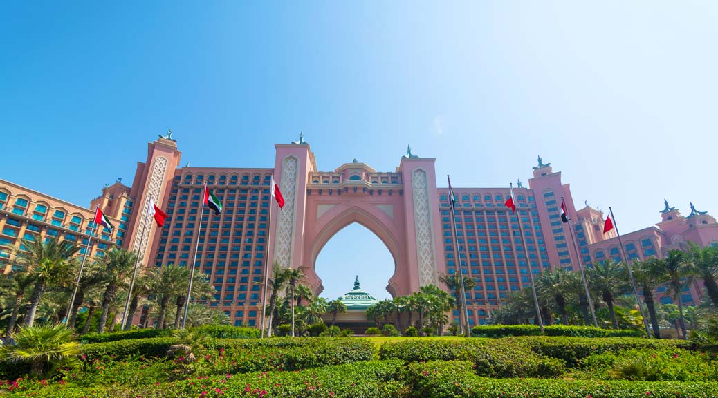 The world famous Atlantis Hotel on the Jumeirah Palm Island in Dubai