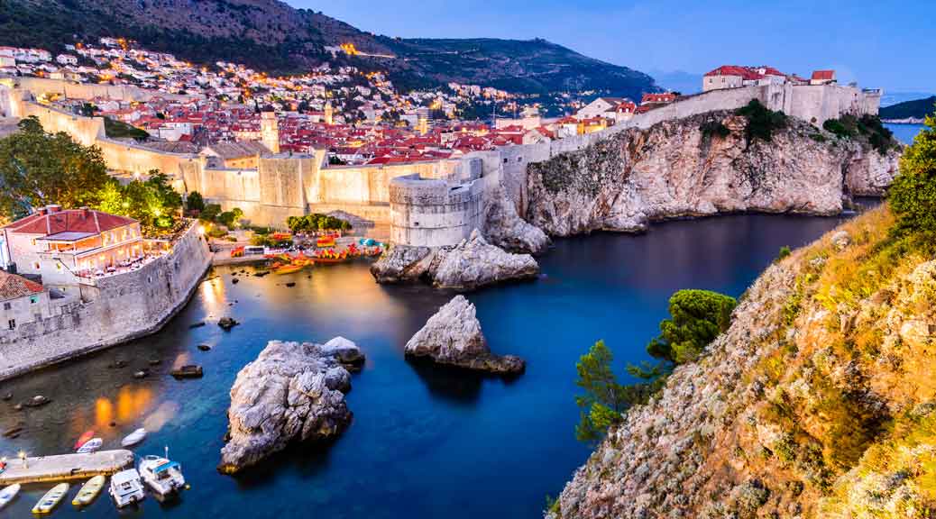 beautiful sunset view of dubrovnik croatia