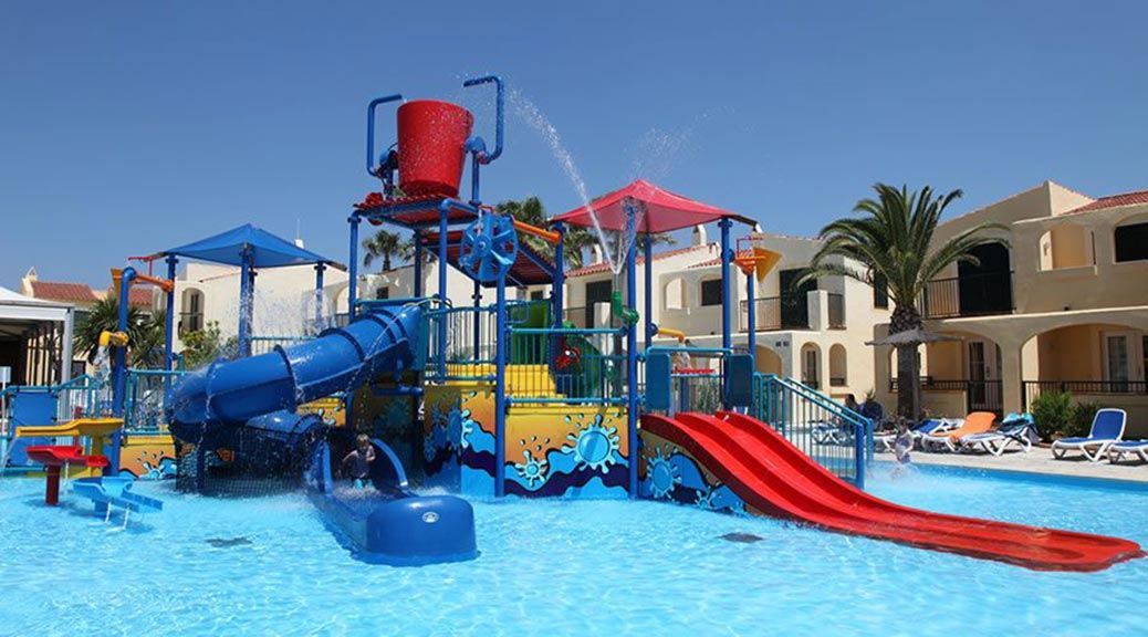 top best hotels resorts swimming pool kids family binimar piscina menora spain